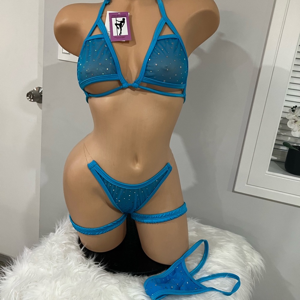Stripper outfitis blue Mesh w/ sequins